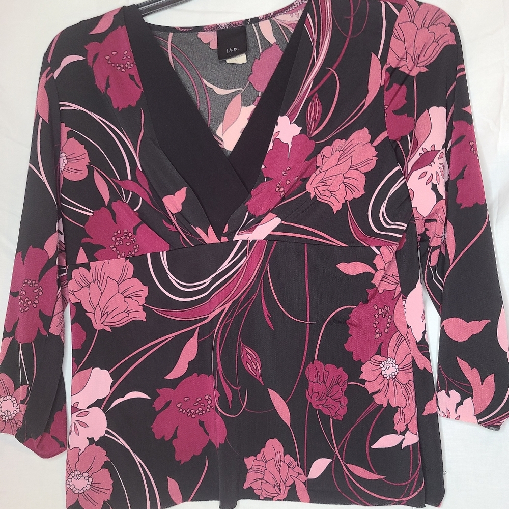 J.t.b purple/black top 3/4 qtr sleeves size large